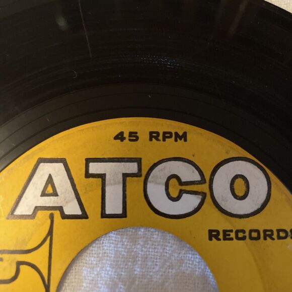 Sonny And Cher I Got You Babe/It’s Gonna Rain 45RPM ATCO Records 1965 - Picture 3 of 13